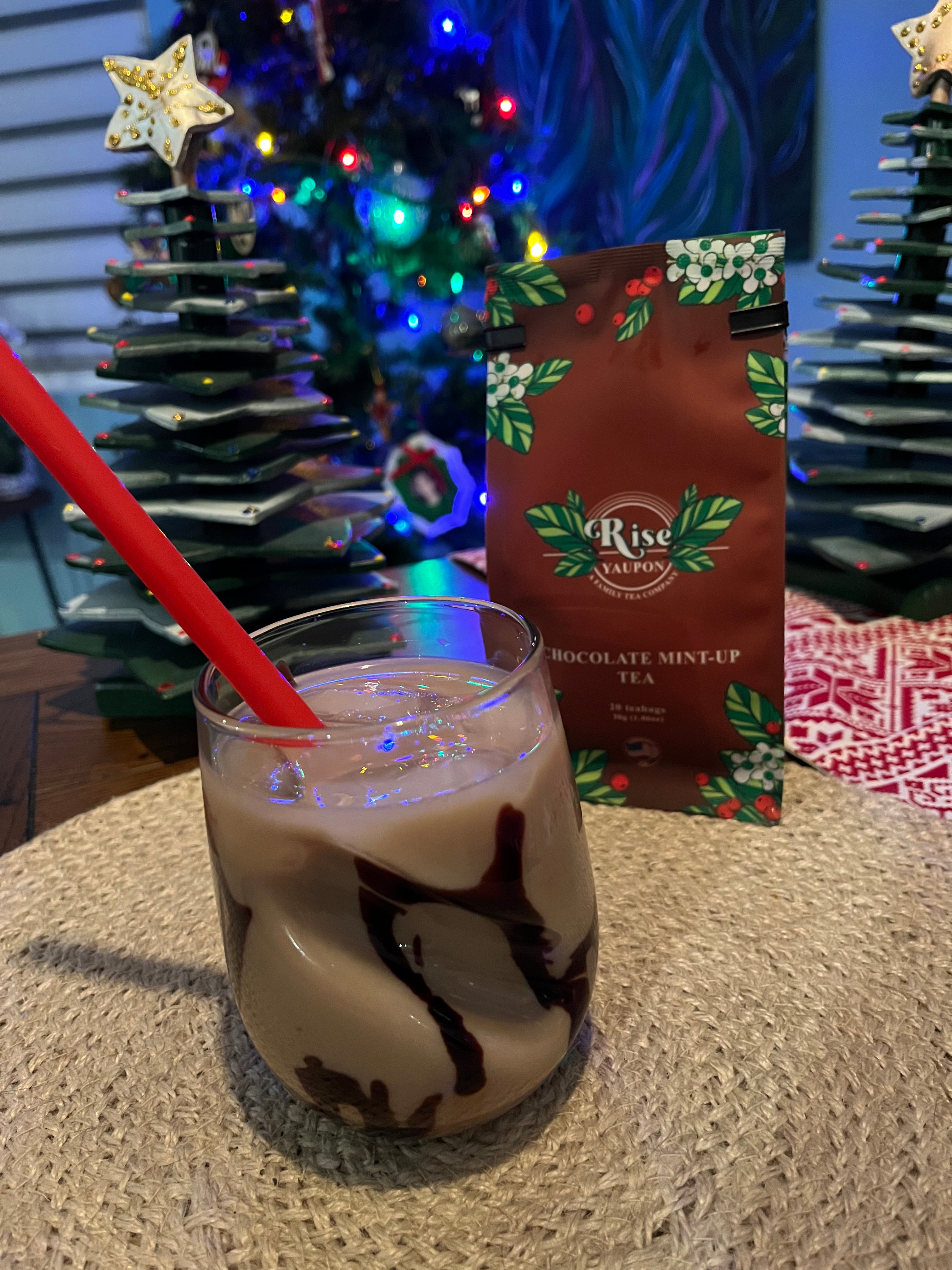 Celebrate the holidays in style with this special cocktail